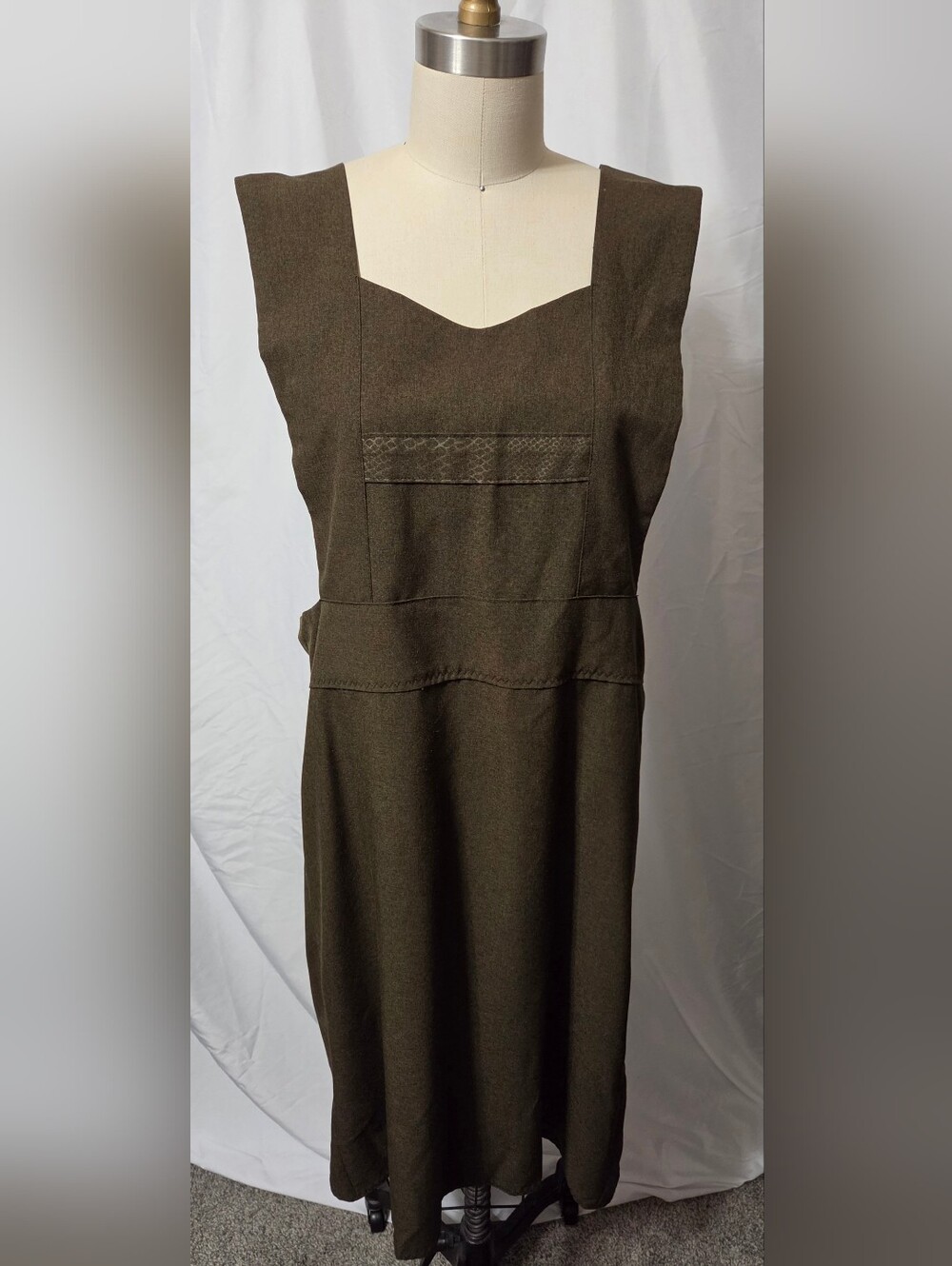 Handmade Amish Pinafore Type Apron Olive/Army Green, One Size, Ties in Back, New